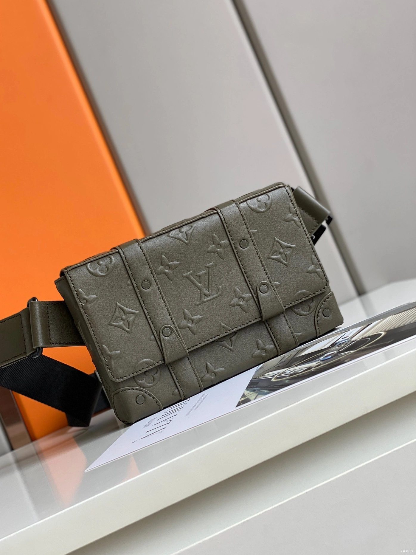 SLINGBAG VUITTON TRUNK LOUIS 0715